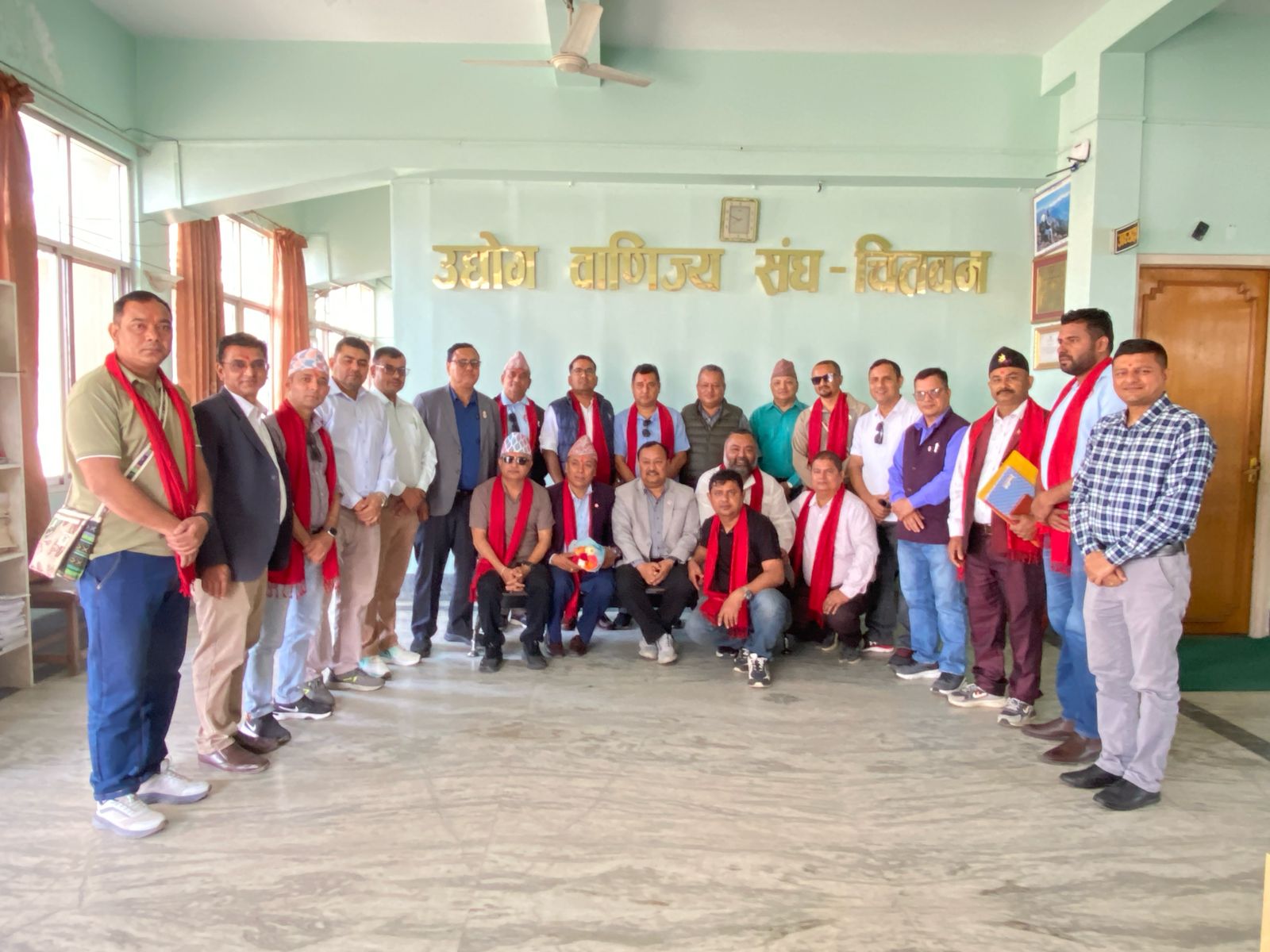 दमक उद्योग वाणिज्य संघका अध्यायन अनुगमन टोलीलाई चितवनमा स्वागत